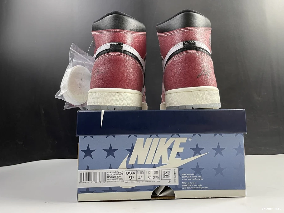 Trophy Retro Jordan1 494 Chicago Room DA2728-100 UrbanStyle 0613